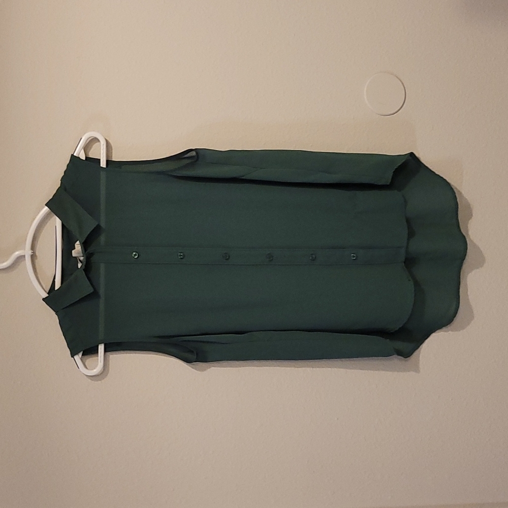 H&M Green Button Up Blouse